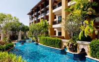   Rawai Palm Beach Resort 3*  41