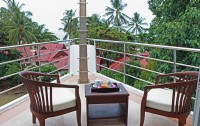   Samui First House 3*  15