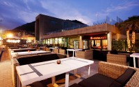   B-lay Tong Phuket 4*  40