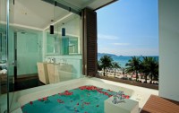   B-lay Tong Phuket 4*  24