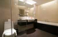   The Ashlee Heights Patong Hotel & Suites 3*  25