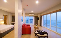   V8 Sea View Jomtien 3*  6