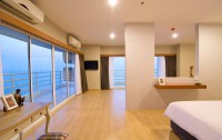 V8 Sea View Jomtien 3*  5