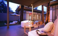   Sala Phuket Resort & Spa 5*  12