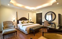   Lk Royal Suite 4*  61