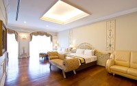   Lk Royal Suite 4*  47