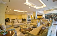   Lk Royal Suite 4*  33