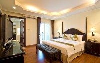   Lk Royal Suite 4*  30