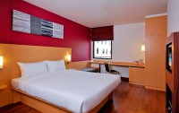 Ibis Bangkok Nana 3*  5