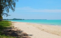   Mai Khao Lak Beach Resort & Spa 4*  47