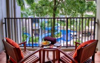   Novotel Phuket Surin Beach 4*  24