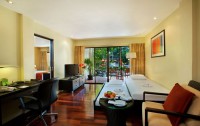   Novotel Phuket Surin Beach 4*  41