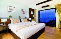 The Jomtien Twelve 3*  4