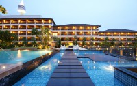   The Heritage Pattaya Beach Resort 4*  17