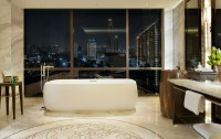   Siam Kempinski Hotel Bangkok 5*  10