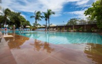   Twin Palms Resort 3*  27