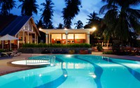   Centra Coconut Beach Resort Samui 3*  30