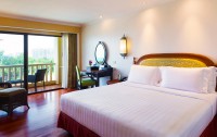 Dusit Thani Hua Hin 5*  3