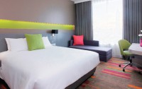   Mercure Bangkok Siam 3*  8