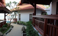   Bhundhari Chaweng Beach Resort 3*  9