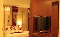   Patong Hemingways Hotel 3*  1