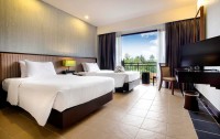 D Varee Mai Khao Beach 4*  2