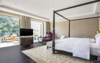   St. Regis Langkawi 5*  25