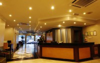   Kinabalu Daya Hotel 3*  9