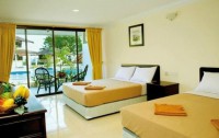   Pangkor Sandy Beach Resort 3*  11