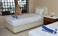   Langkapuri Inn Boutique 2*  6