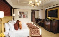 Shangri - La Kuala Lumpur 5*  2