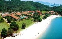   Holiday Villa Beach Resort & Spa Langkawi 4*  1