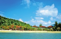   Pangkor Island Beach Resort 4*  8