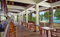 Bunga Raya Island Resort 5*  2