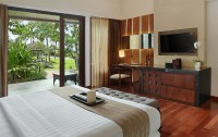   The Seminyak Beach Resort 5*  9