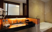   Best Western Kuta Villa 4*  14