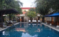   Best Western Kuta Villa 4*  12