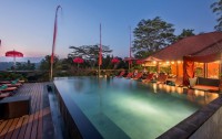   Jungle Retreat By Kupu Kupu 4*  1