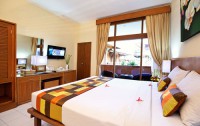 Wina Holiday Villa 3*  4