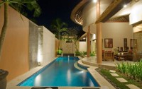   Bhavana Villas 4*  9