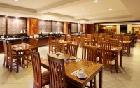   Best Western Resort Kuta 3*  12