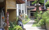 Legian Village Hotel 3*  4