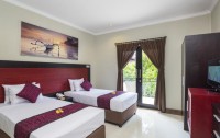   Legian Village Hotel 3*  12