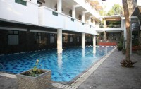   Melasti Kuta Bungalows & Spa 3*  46