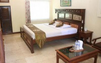   Melasti Kuta Bungalows & Spa 3*  40