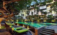   Mercure Bali Legian 4*  18