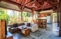   Kelapa Villa 4*  76