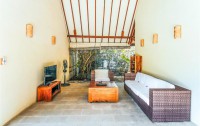   Kelapa Villa 4*  6