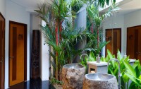   The Aveda Boutique Hotel 4*  6