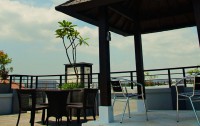   Umalas Hotel & Residence 3*  69